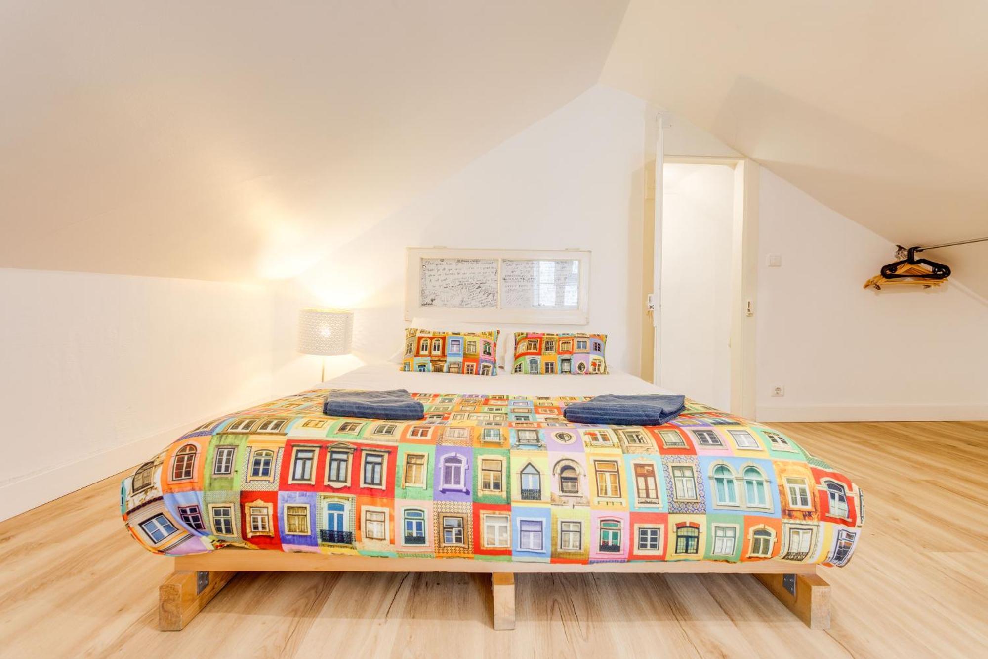 Appartement Bairro Alto Window - Cozy Spot In A Buzzing Locale *