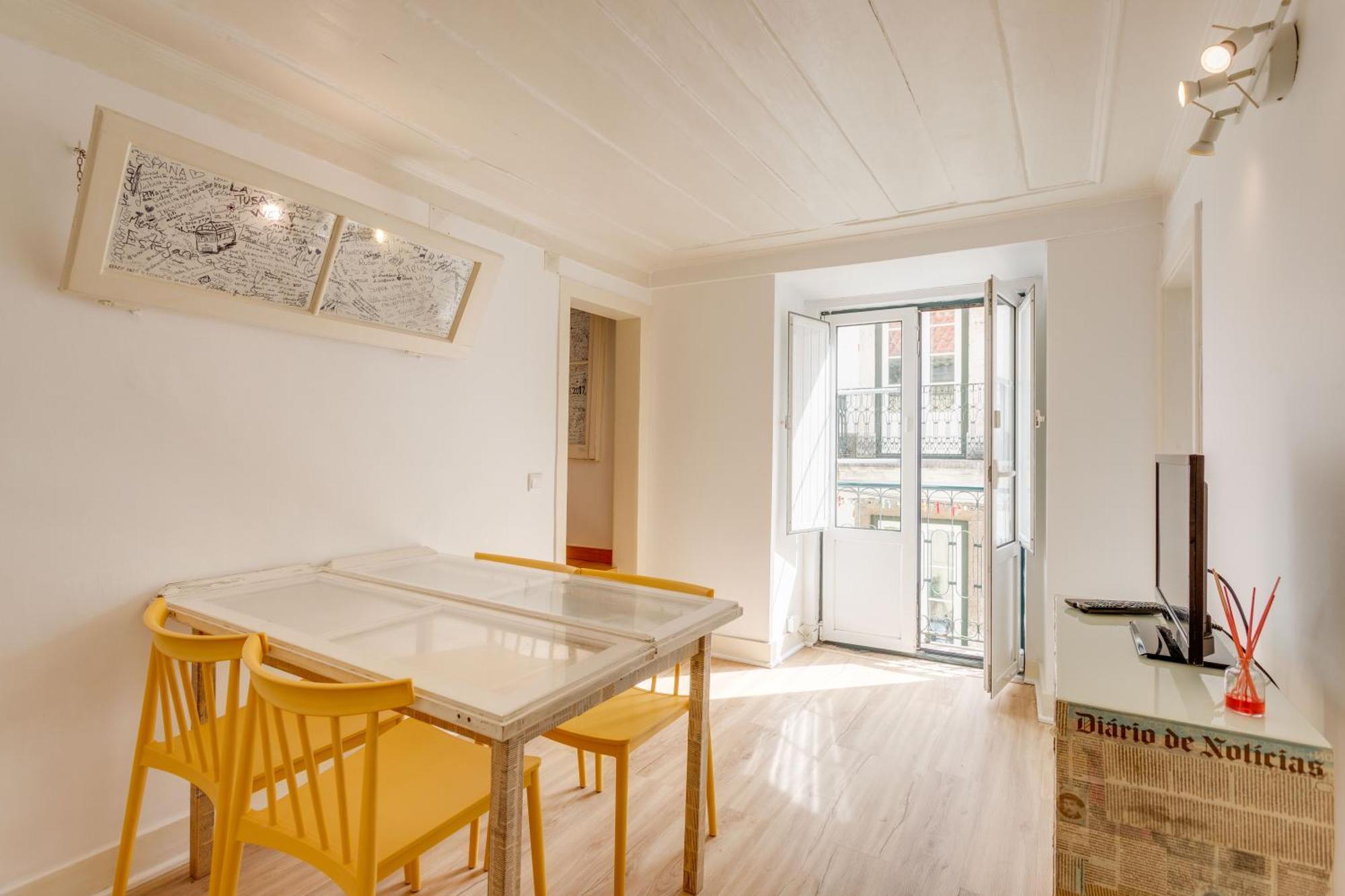 Appartement Bairro Alto Window - Cozy Spot In A Buzzing Locale Lissabon